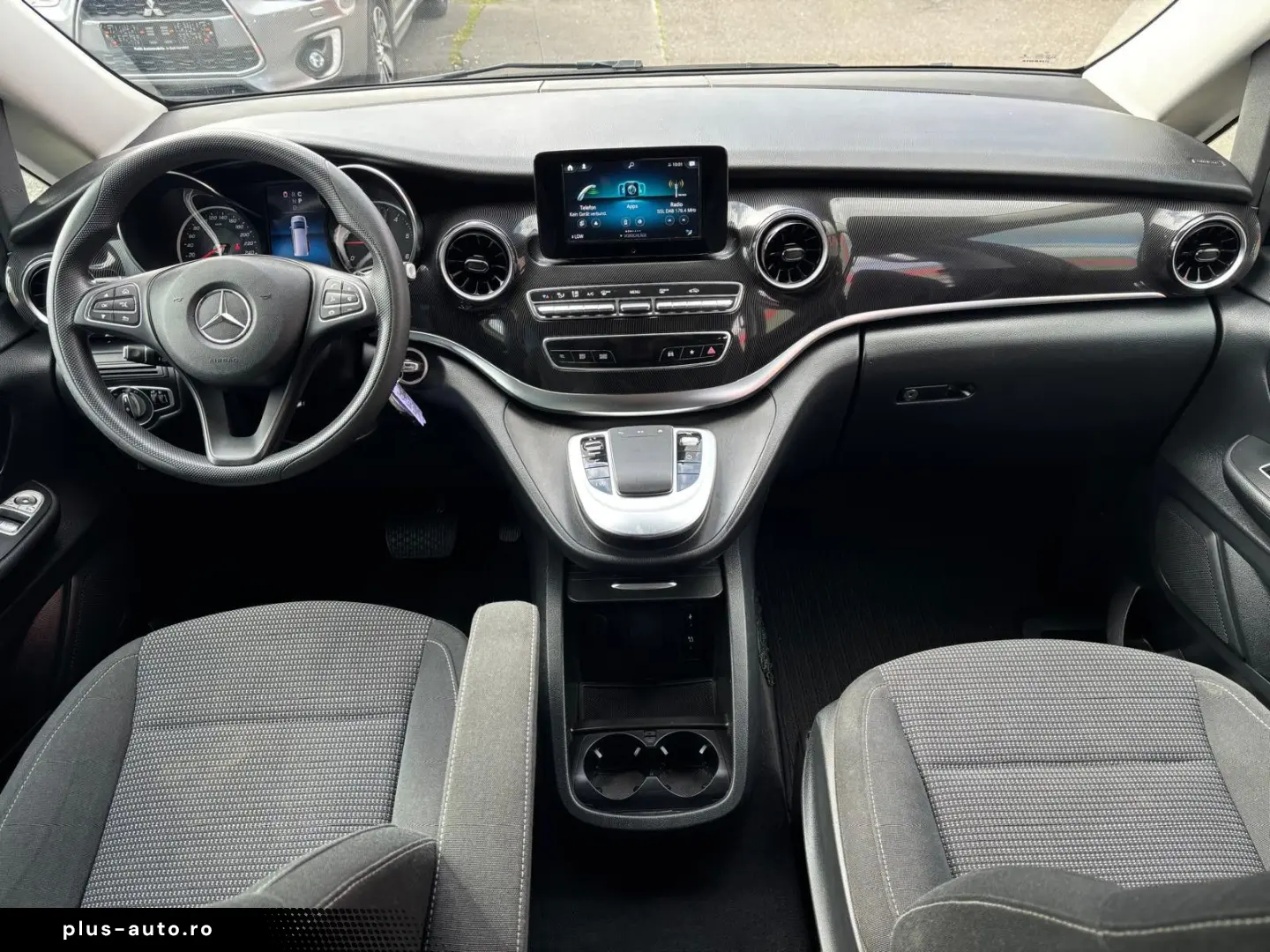 MERCEDES-BENZ V 220 d LANG