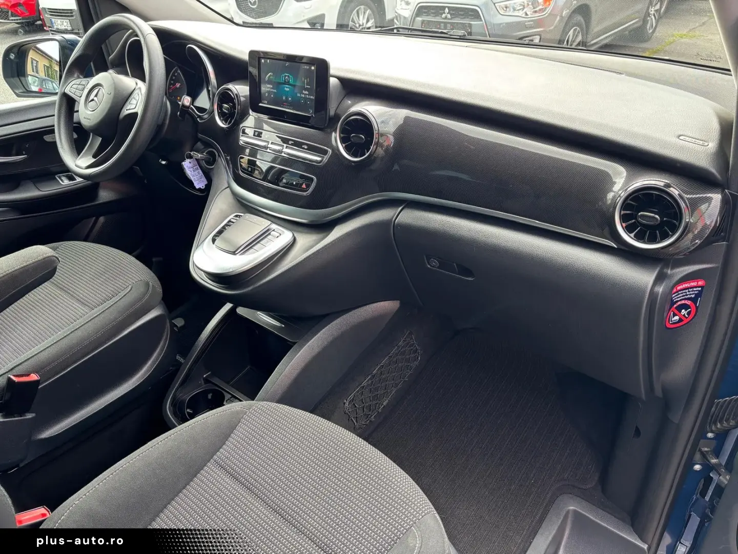 MERCEDES-BENZ V 220 d LANG