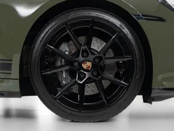 PORSCHE 911 Carrera   PTS Nato Olive   Aerokit   Chrono