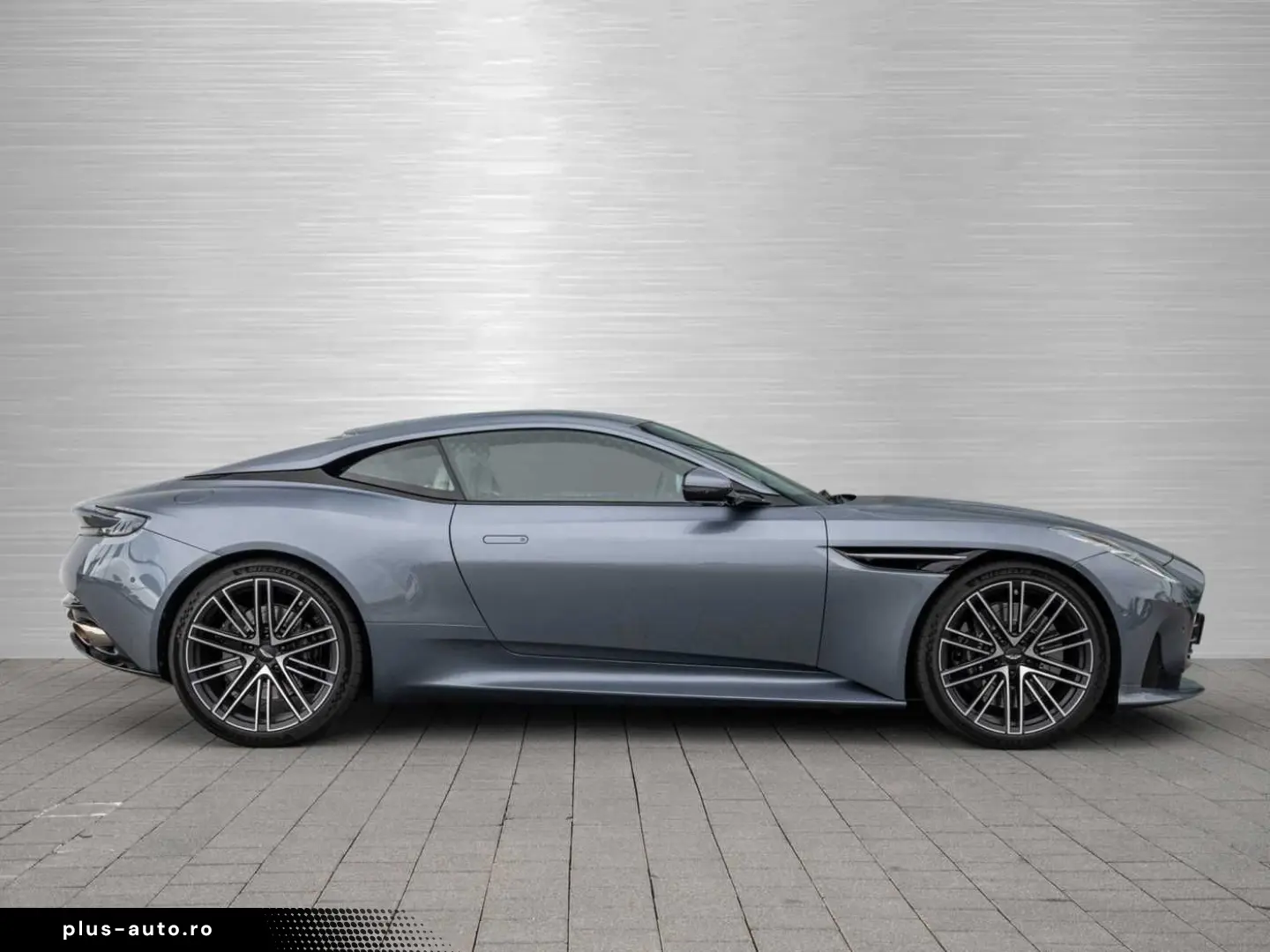 ASTON MARTIN DB12 V8 Coupe