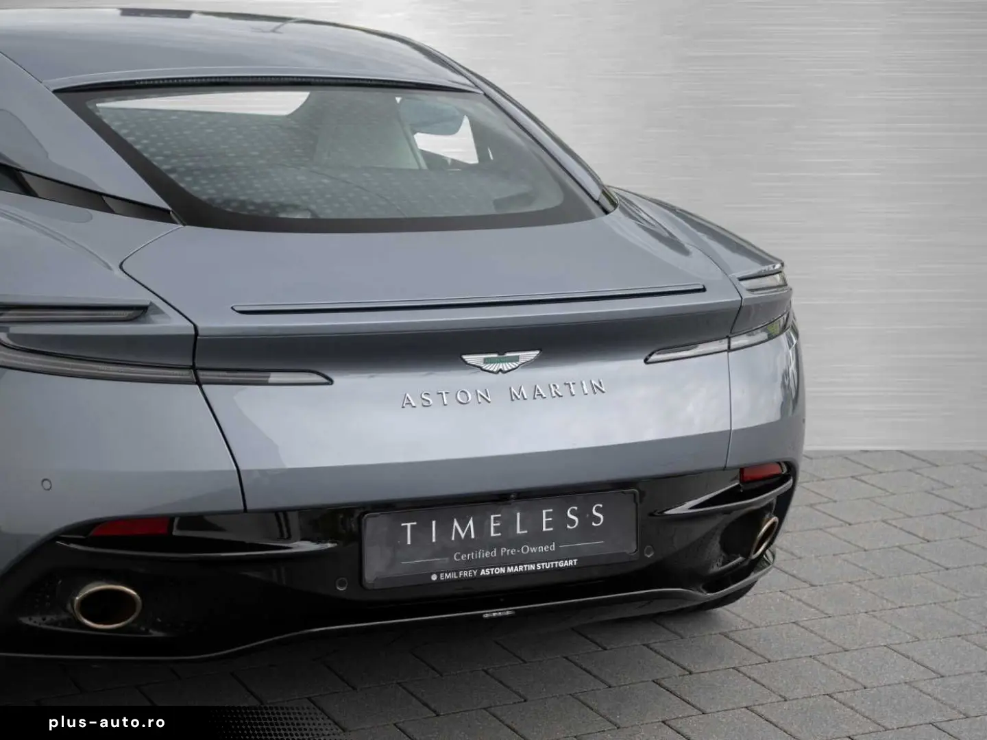 ASTON MARTIN DB12 V8 Coupe
