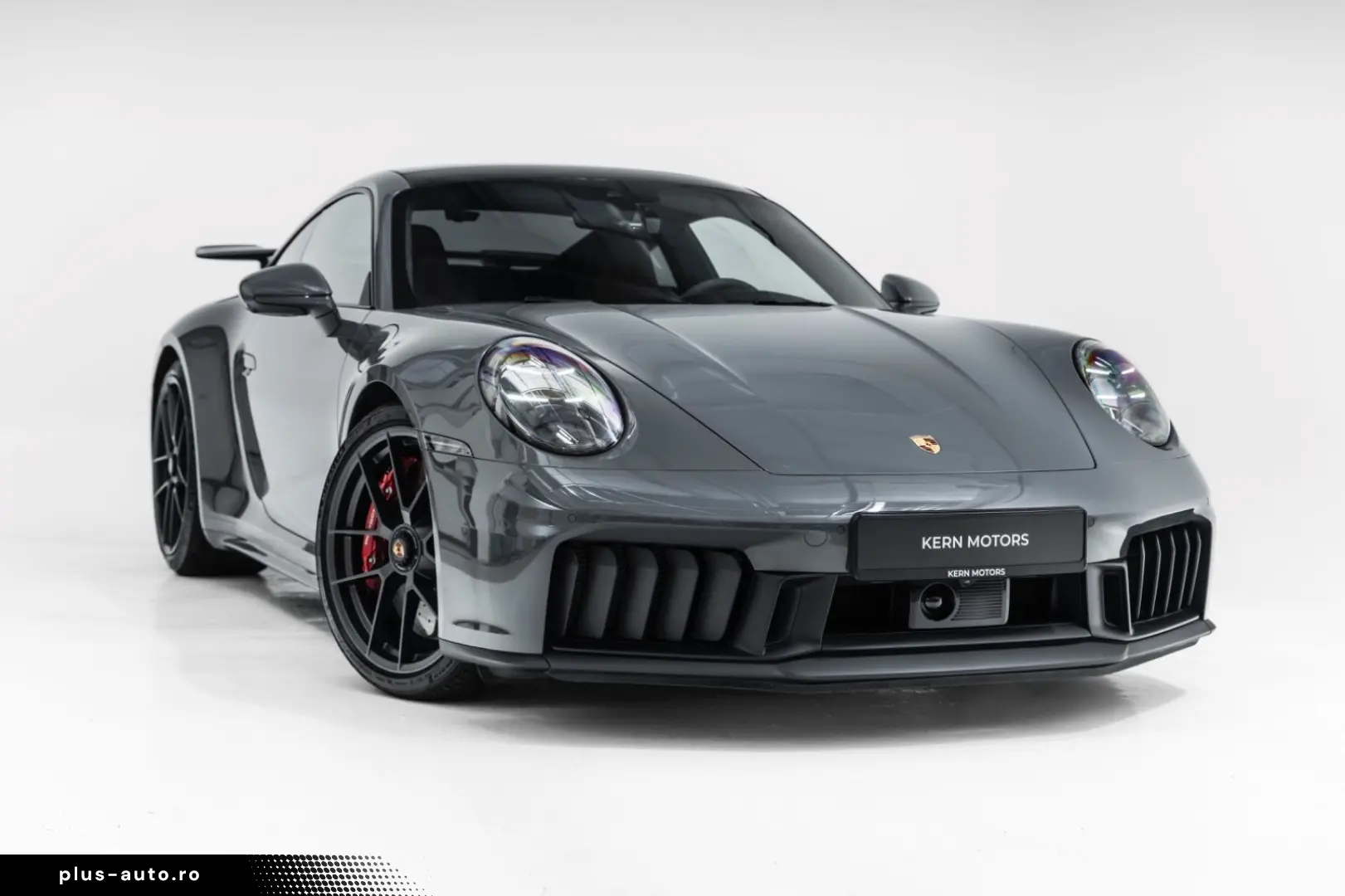 PORSCHE 992.2 Carrera 4 GTS THybr Burmester Aerokit Lift