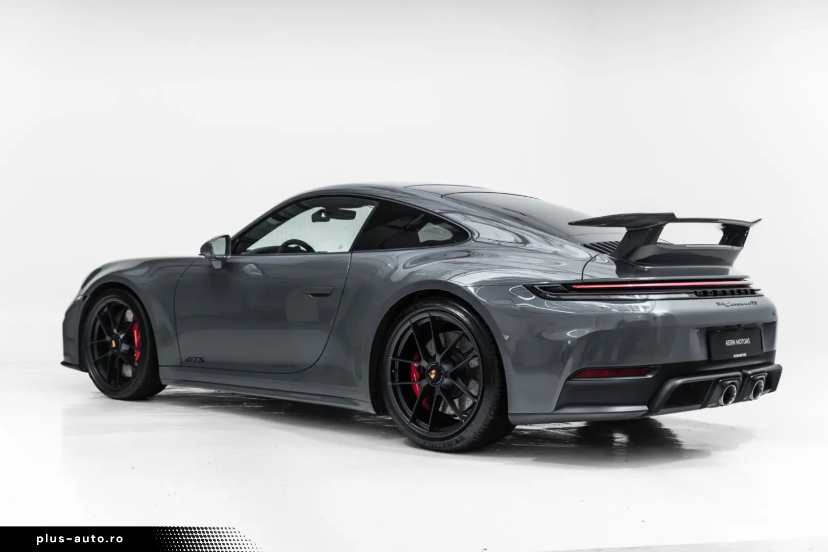 PORSCHE 992.2 Carrera 4 GTS THybr Burmester Aerokit Lift