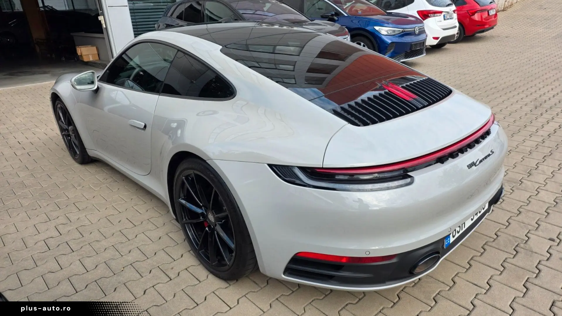 PORSCHE 911 2022 — imagine 6