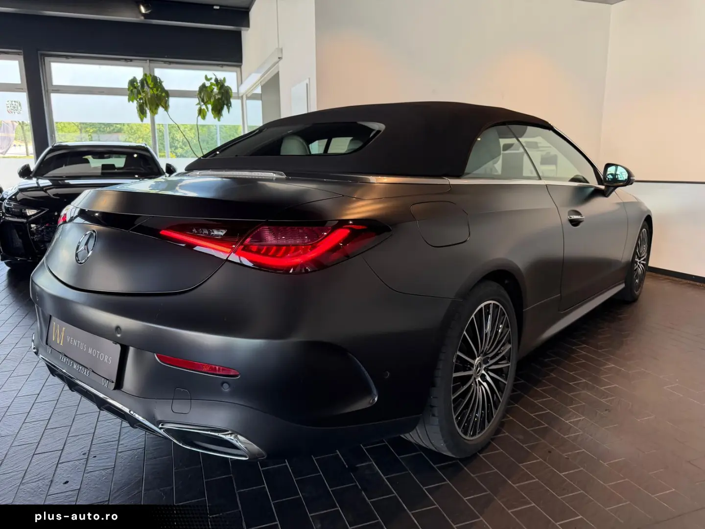 MERCEDES-BENZ CLE 200 Cabrio  AMG-LINE NAPPA HUD BURM AHK