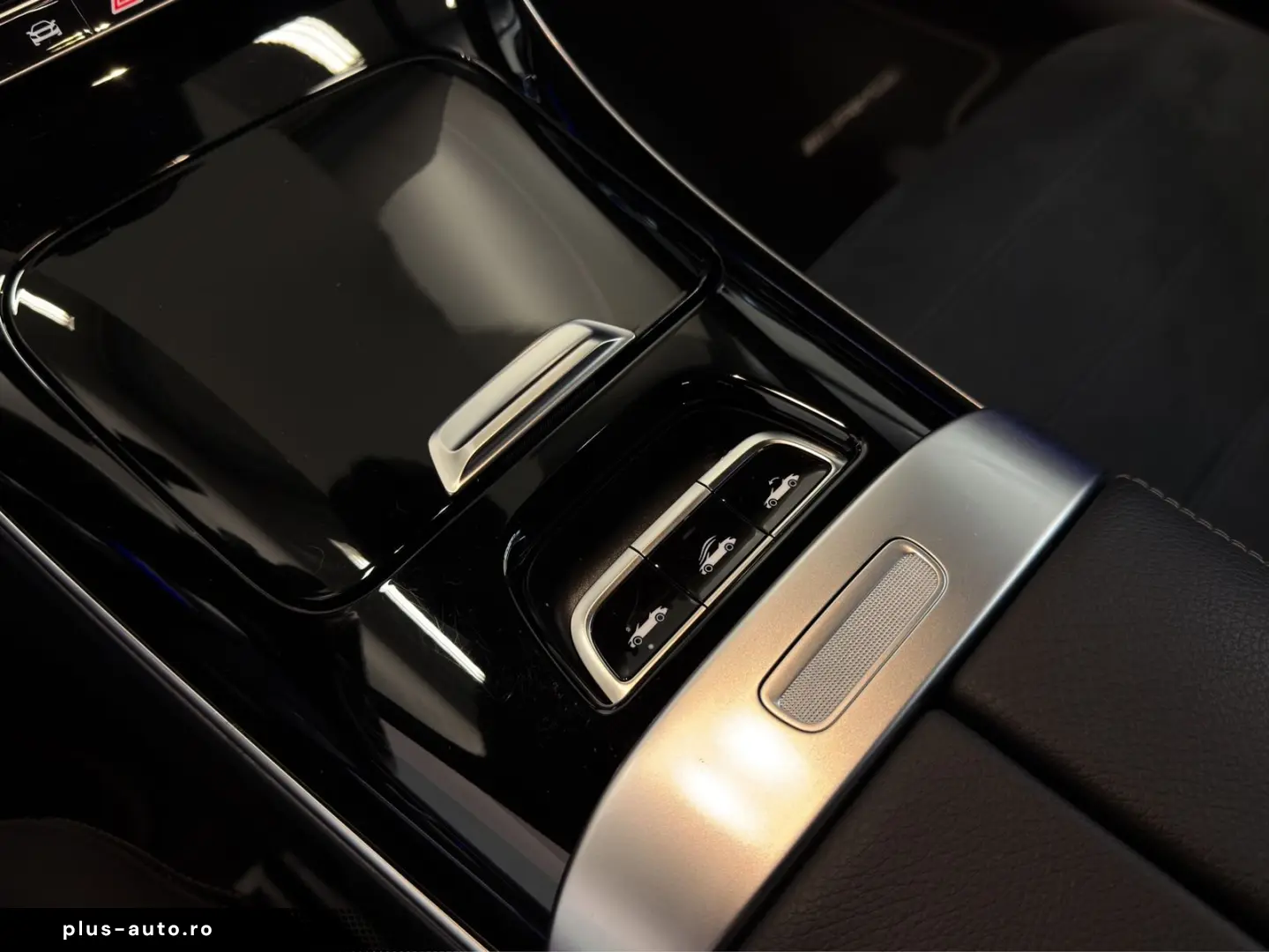 MERCEDES-BENZ CLE 300 4M AMG Prem.-Plus DynLicht HUD&hellip;