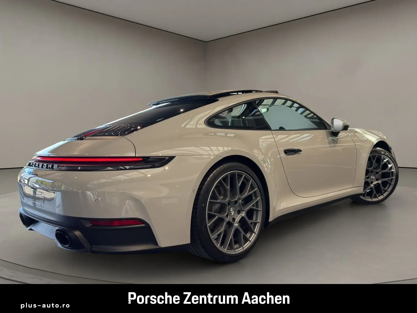 PORSCHE 911 2025 — imagine 6