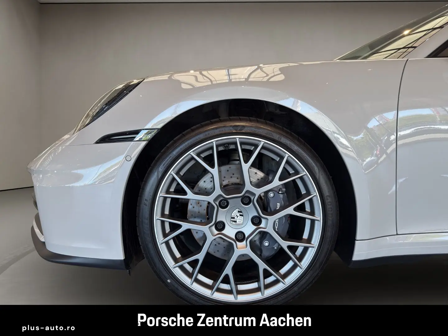 PORSCHE 911 2025 — imagine 10