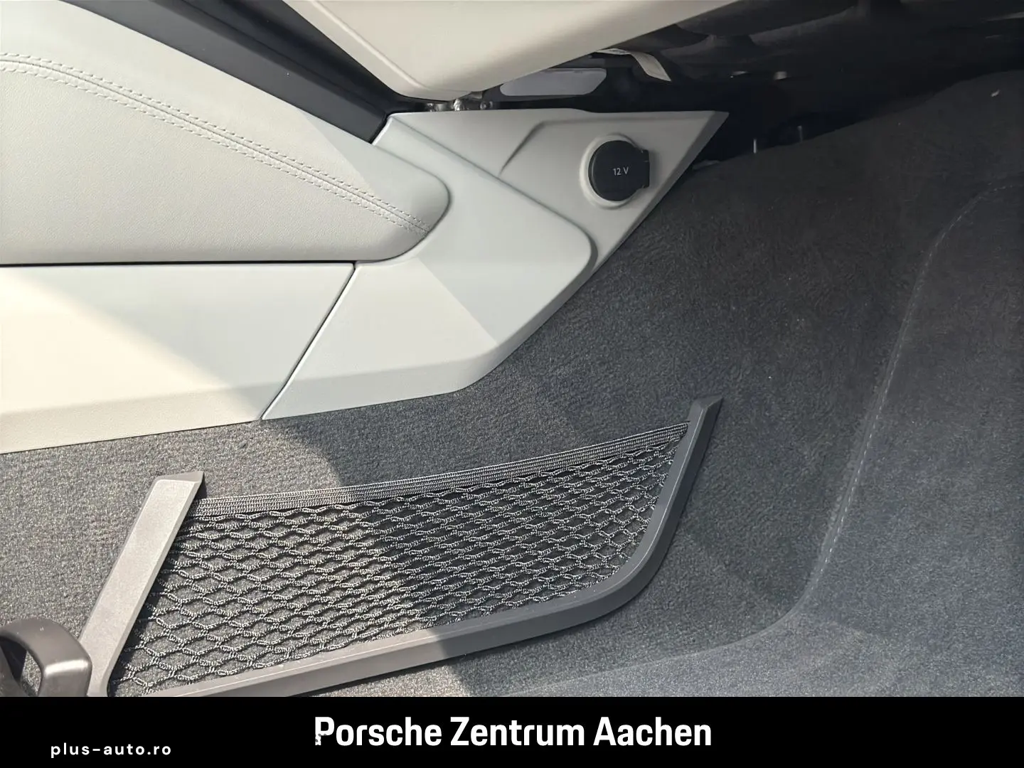 PORSCHE 911 2025 — imagine 24