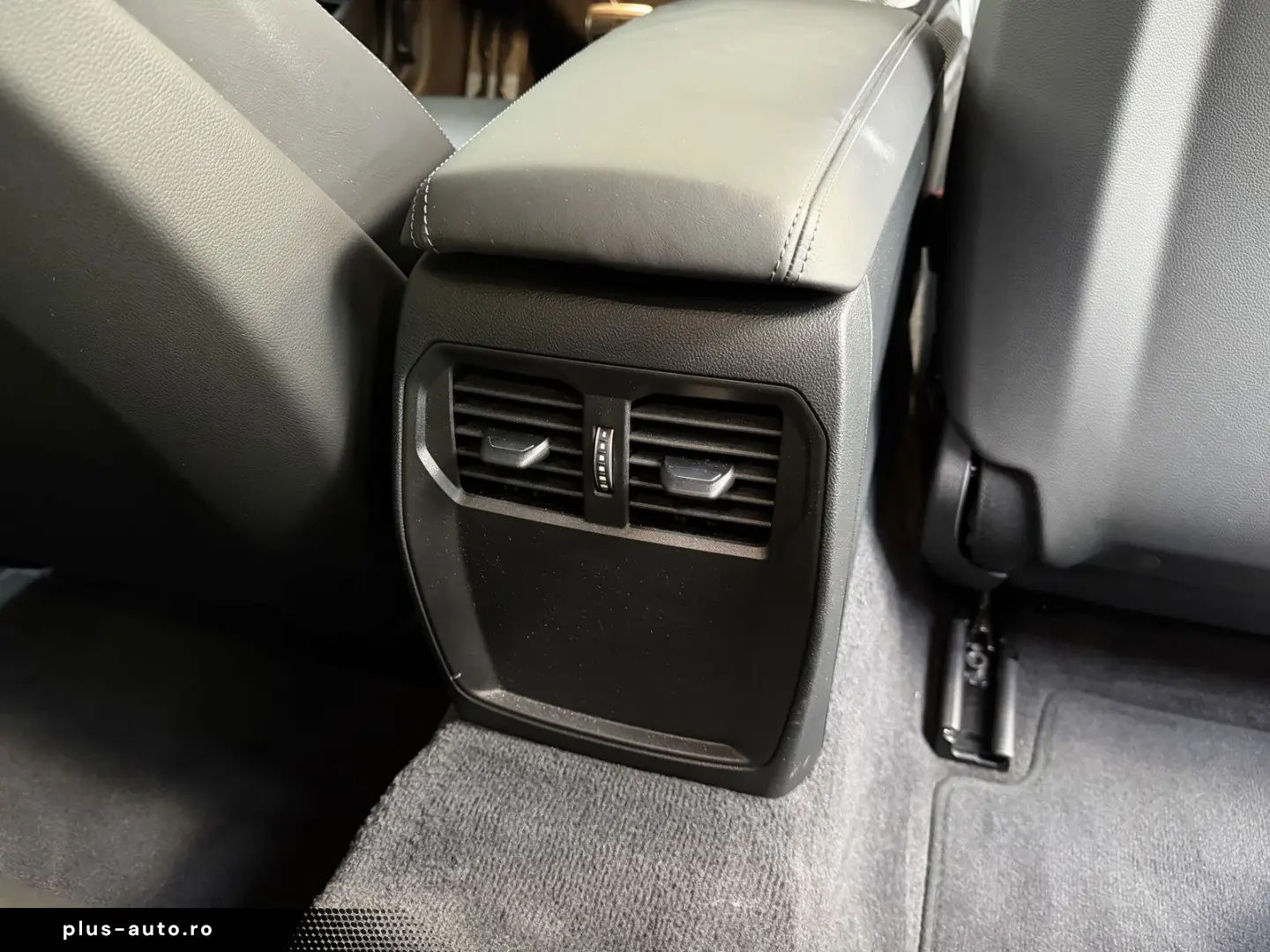 BMW M4 xDrive Competition Sitzlüft ACC 360  Carbon
