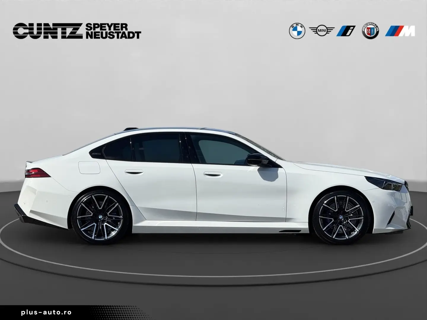 BMW M5 Limousine a