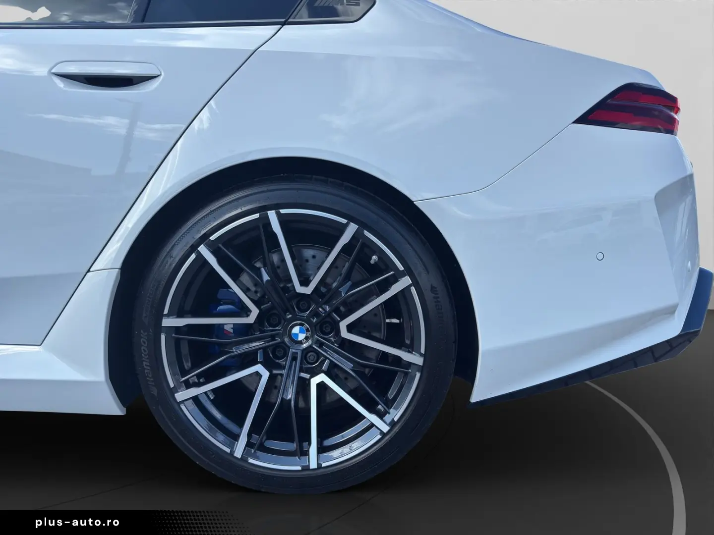 BMW M5 Limousine a