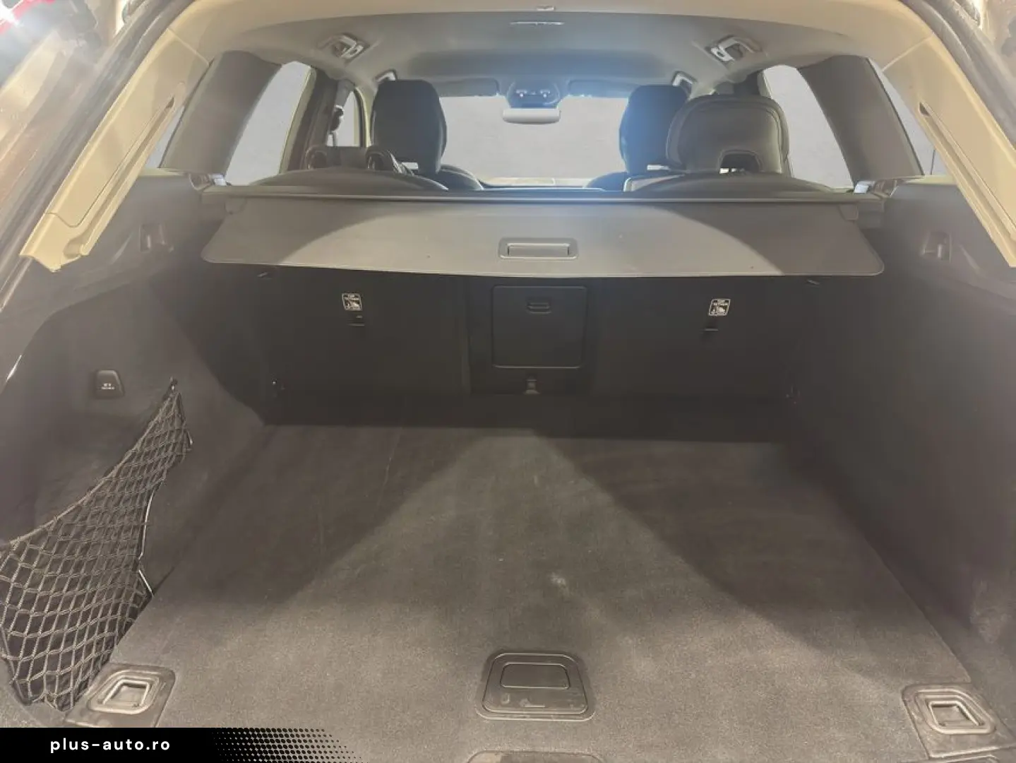VOLVO XC60 B5 AWD Aut Leder Pilot BLIS H&K