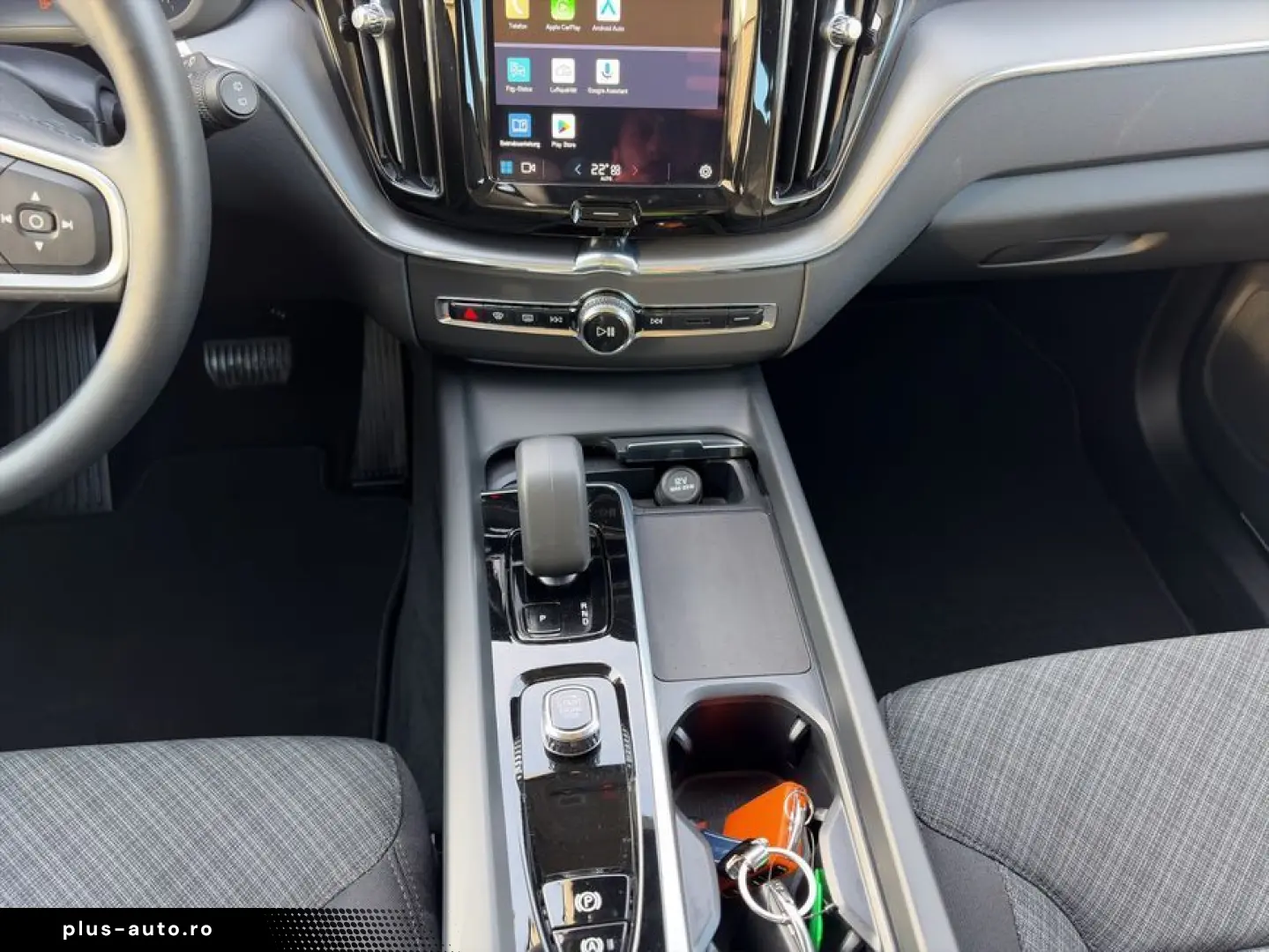 VOLVO XC60 B5 AWD Core Aut Google-Maps LED Kamera