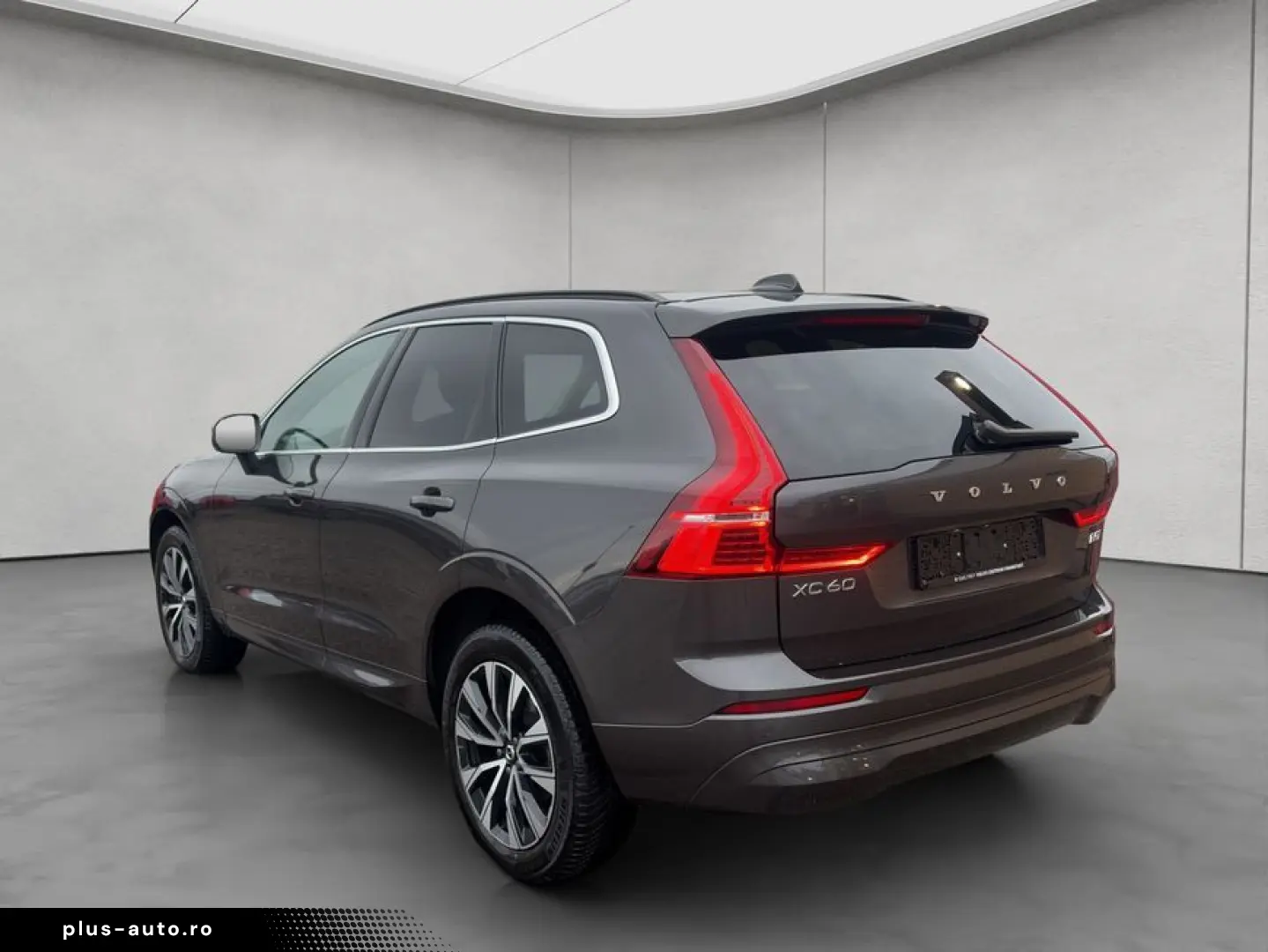 VOLVO XC60 B5 AWD Core Aut Leder H&K Licht- Winter