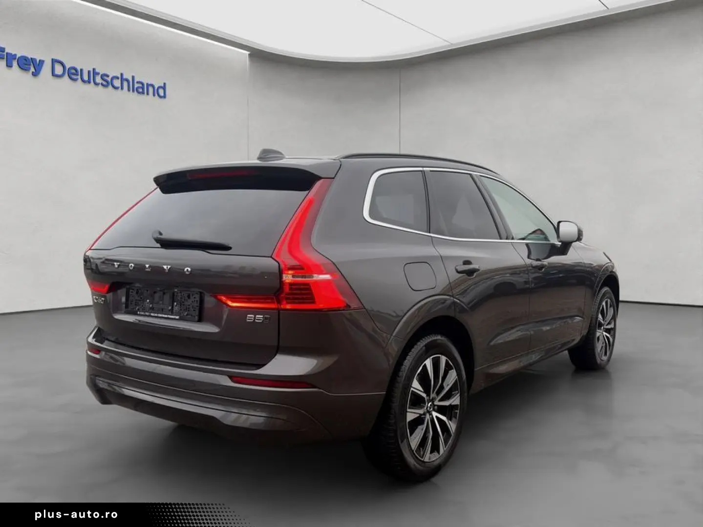 VOLVO XC60 B5 AWD Core Aut Leder H&K Licht- Winter