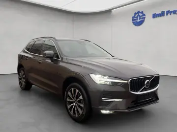 VOLVO XC60 B5 AWD Core Aut Leder H&K Licht- Winter
