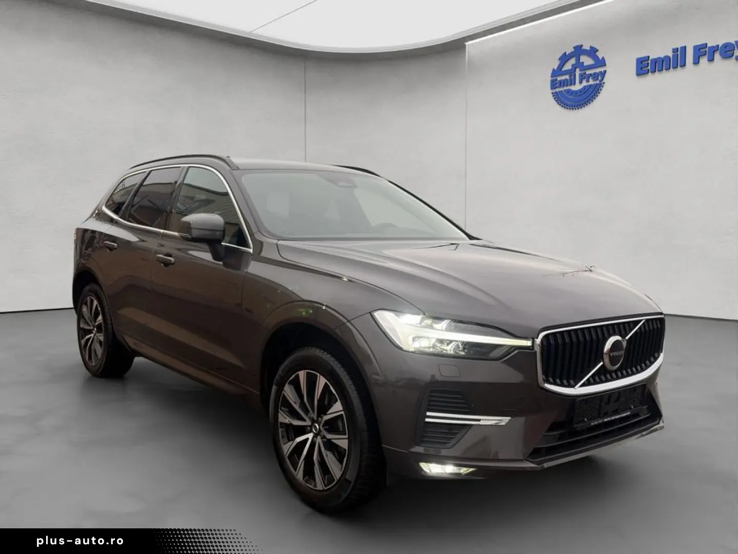 VOLVO XC60 B5 AWD Core Aut Leder H&K Licht- Winter