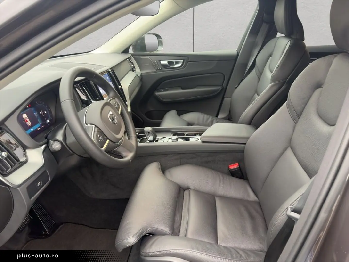 VOLVO XC60 B5 AWD Core Aut Leder H&K Licht- Winter