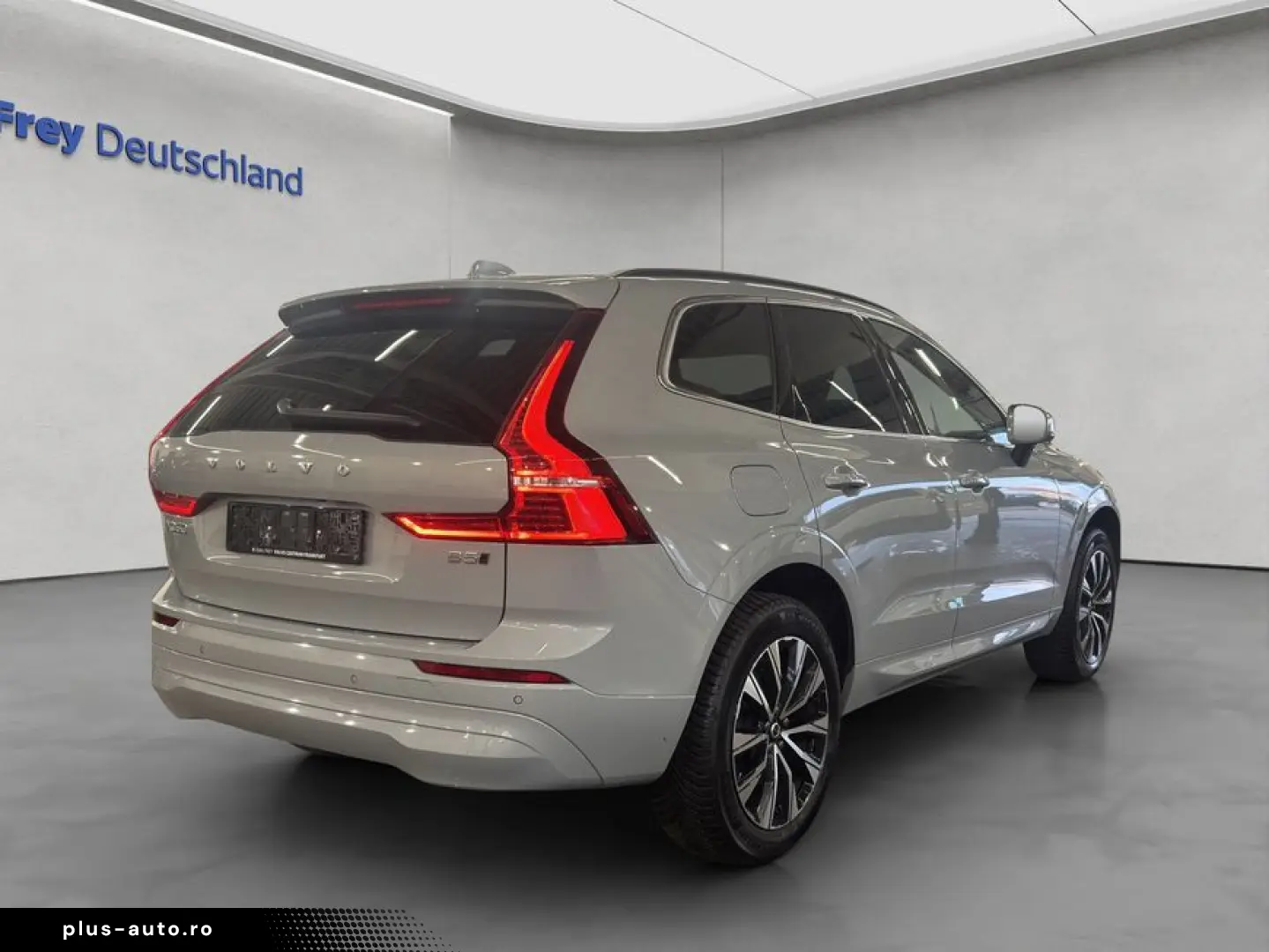 VOLVO XC60 B5 AWD Vollleder BLIS Pilot Licht- Winter-