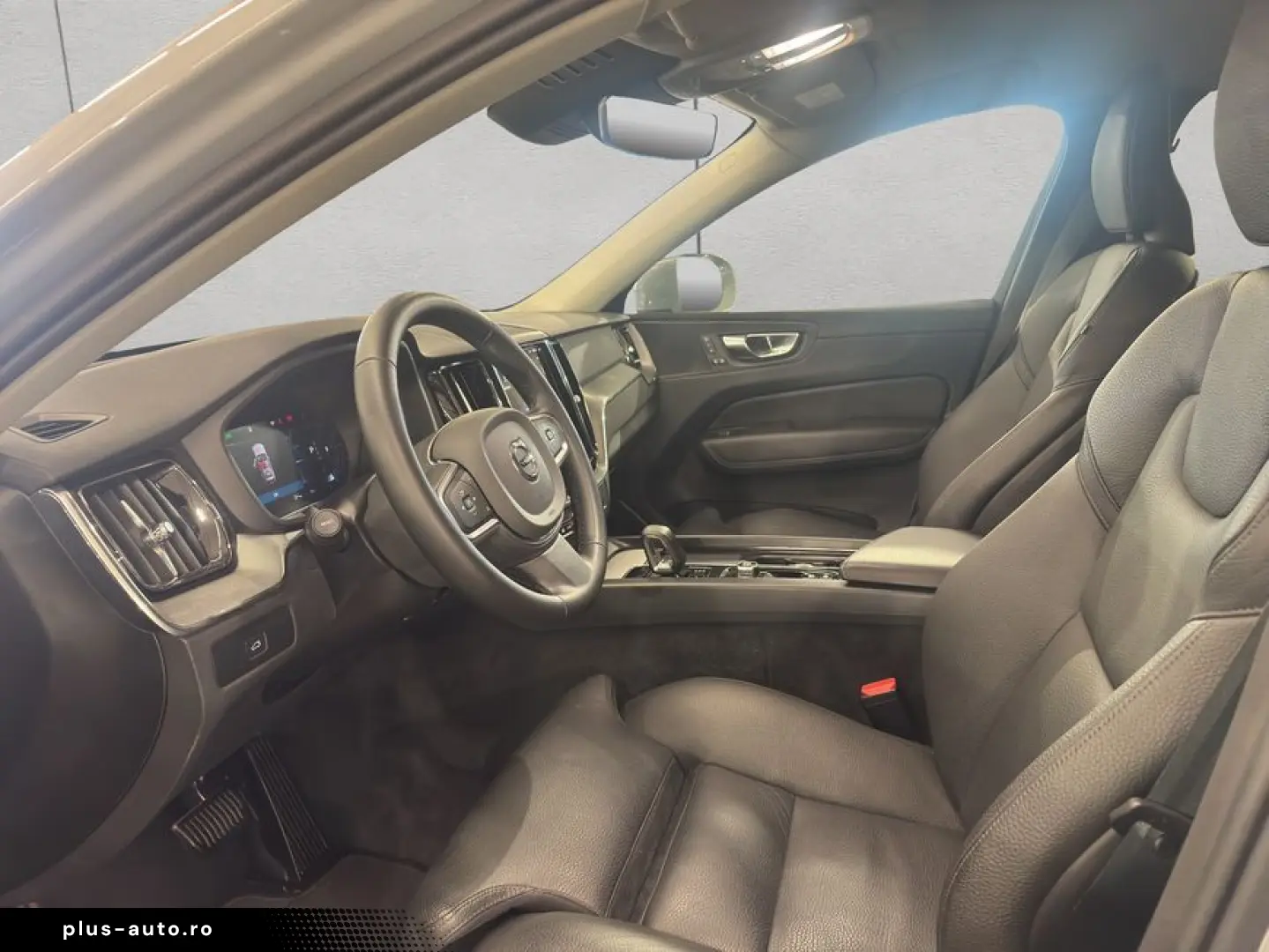 VOLVO XC60 B5 AWD Vollleder BLIS Pilot Licht- Winter-