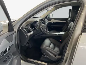 VOLVO XC90 B5 AWD Aut 7S Leder Maps LED Licht-Paket Pi