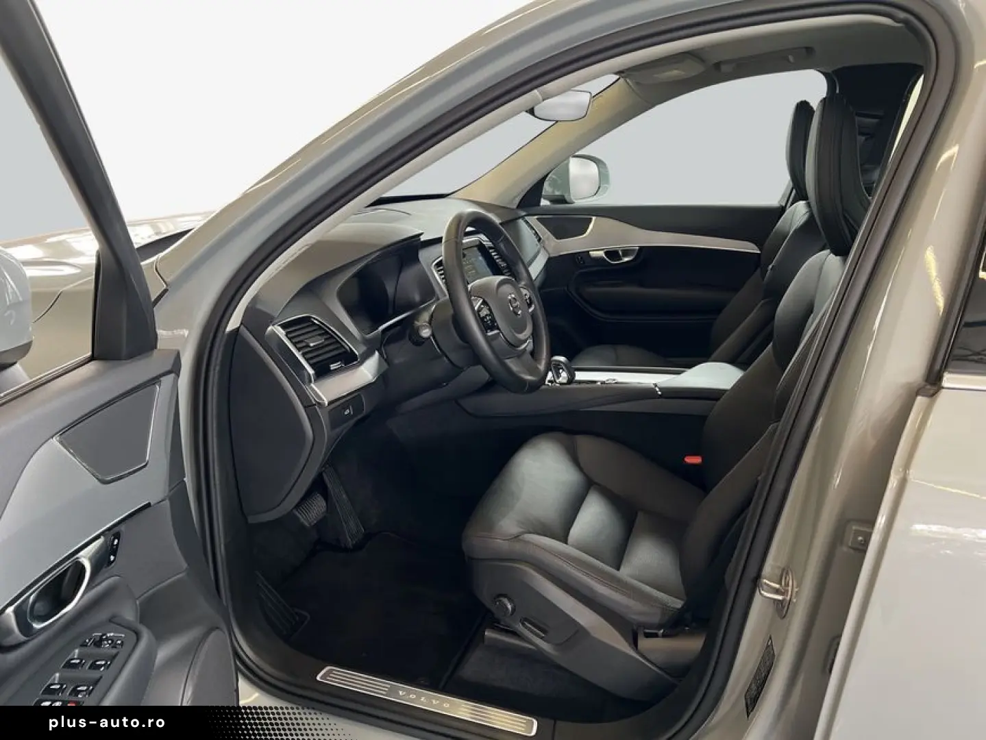 VOLVO XC90 B5 AWD Aut 7S Leder Maps LED Licht-Paket Pi