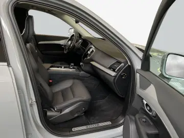 VOLVO XC90 B5 AWD Aut 7S Leder Maps LED Licht-Paket Pi