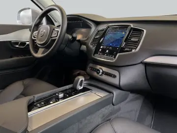 VOLVO XC90 B5 AWD Aut 7S Leder Maps LED Licht-Paket Pi