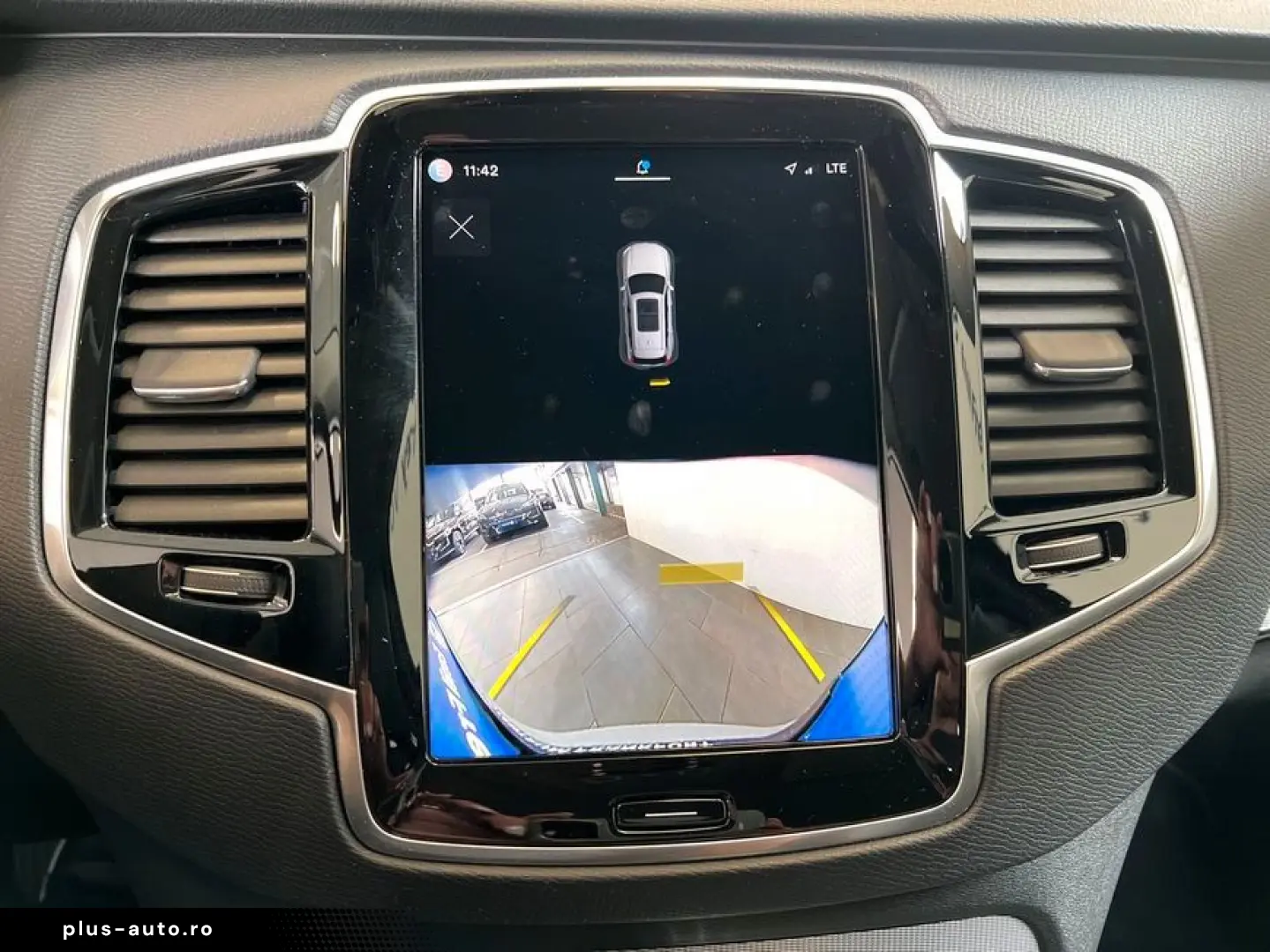 VOLVO XC90 B5 AWD Aut 7S Leder Maps LED Licht-Paket Pi