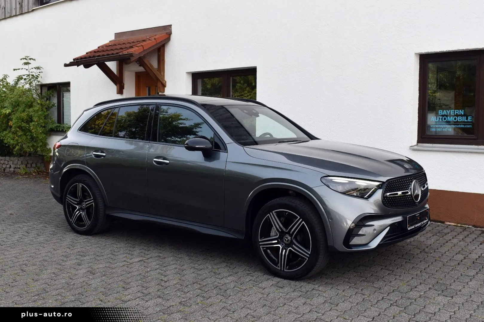 MERCEDES-BENZ GLC 300 e 4M 2x AMG Premium Pano