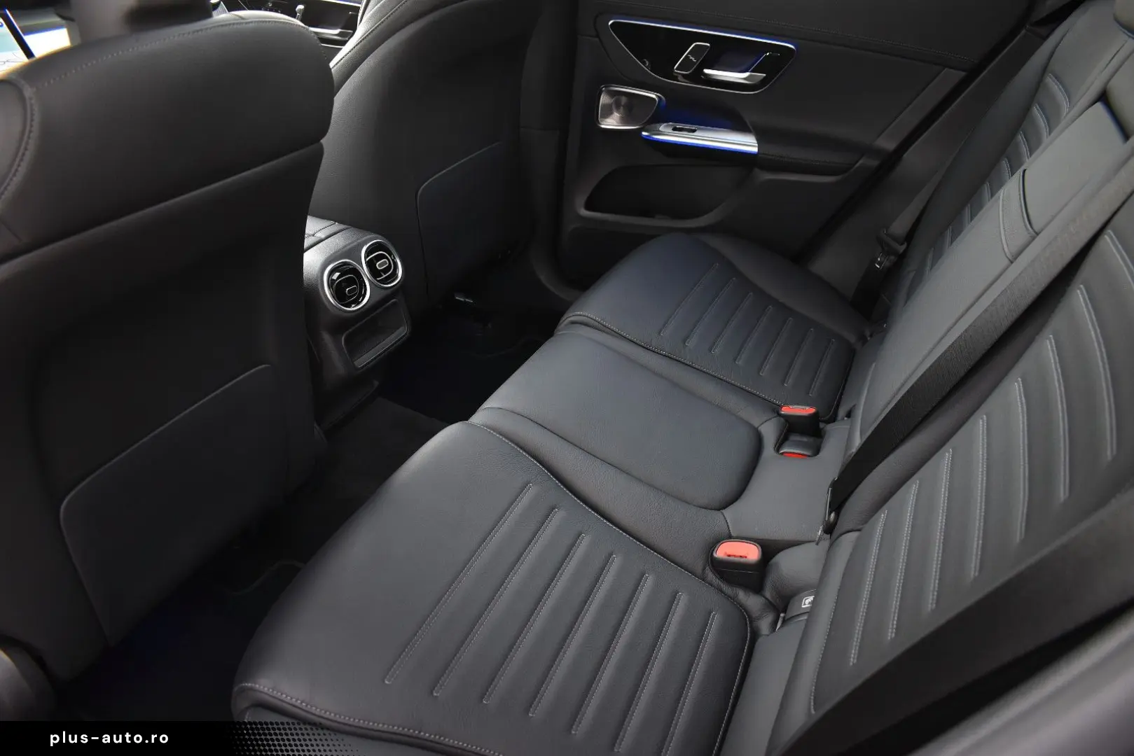 MERCEDES-BENZ GLC 300 e 4M 2x AMG Premium Pano
