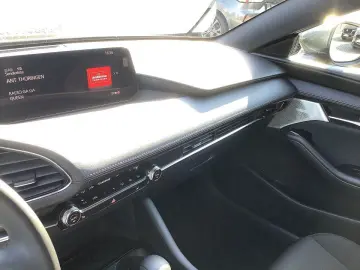 MAZDA 3 2.0 SKYACTIV-X Exclusive-Line Matrix-LED Bose