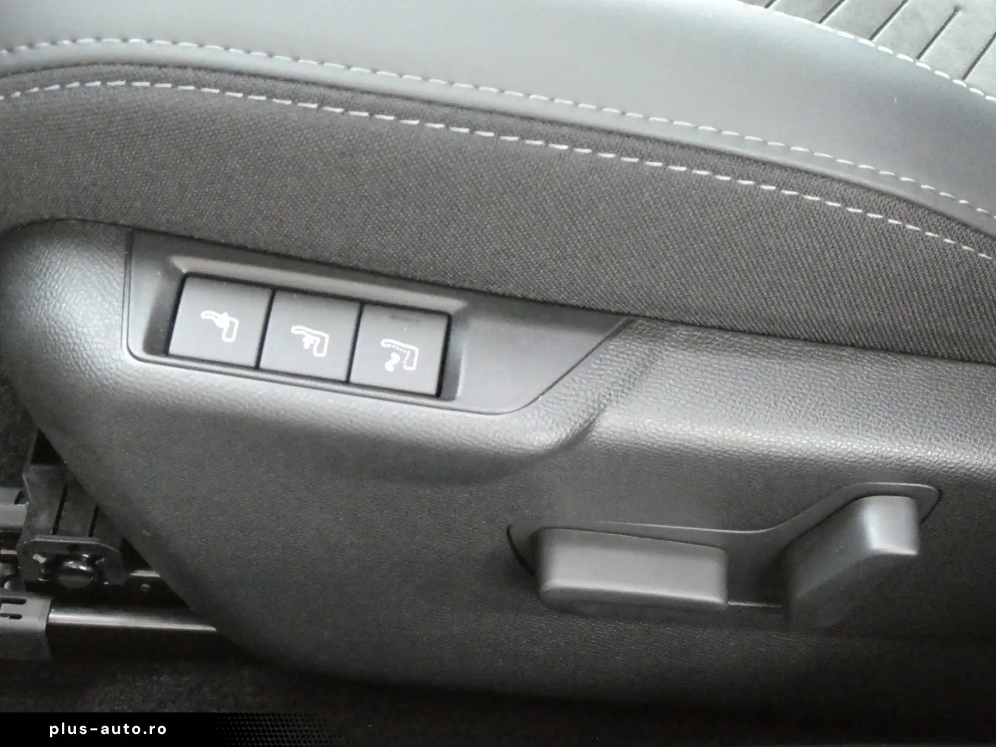 PEUGEOT 2008  MHEV-145 GT-Exclusiv Alcantara 360 Cam Nav