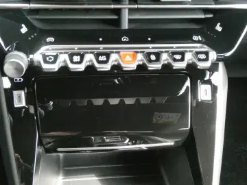 PEUGEOT 2008  MHEV-145 GT-Exclusiv Alcantara 360 Cam Nav