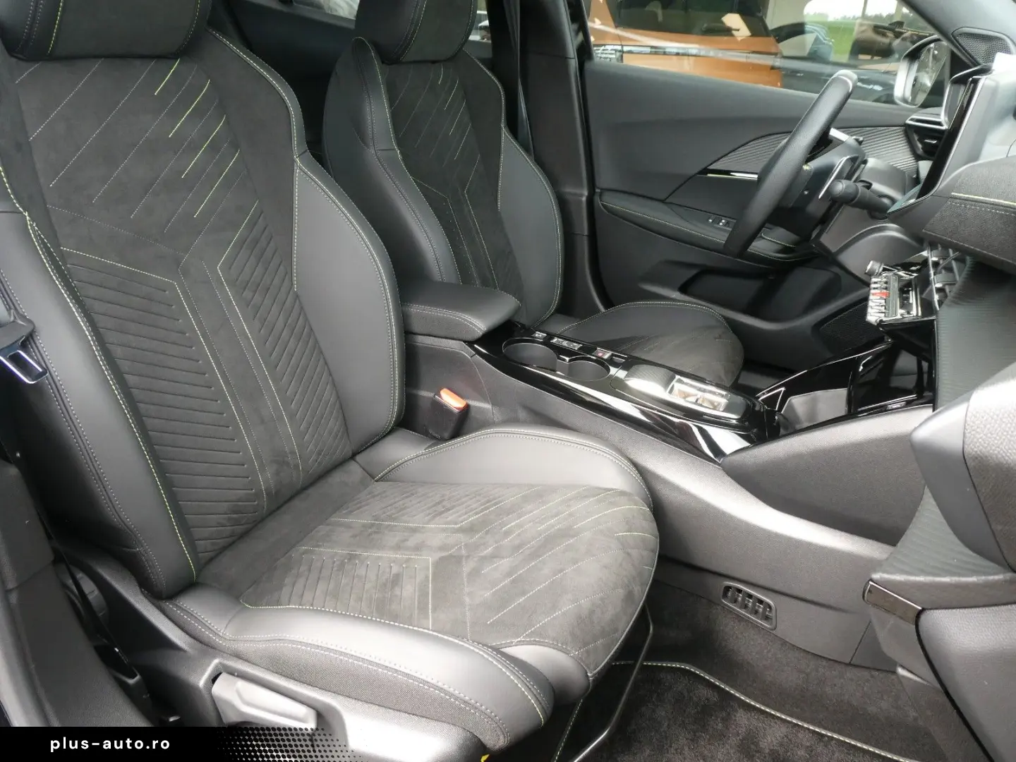 PEUGEOT 2008  MHEV-145 GT-Exclusiv Alcantara 360 Cam Nav