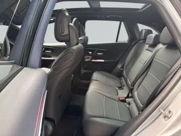 MERCEDES-BENZ GLC 300 d AMG Edition Technik AHK Pano…
