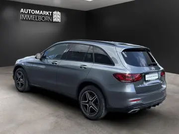 MERCEDES-BENZ GLC 300 d AMG 19 HUD Distro 360 Lufted…