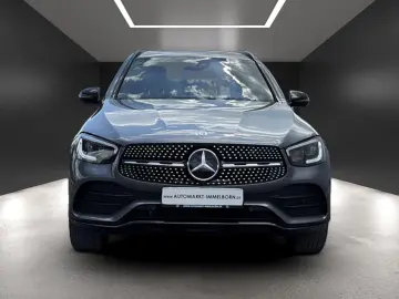 MERCEDES-BENZ GLC 300 d AMG 19 HUD Distro 360 Lufted…