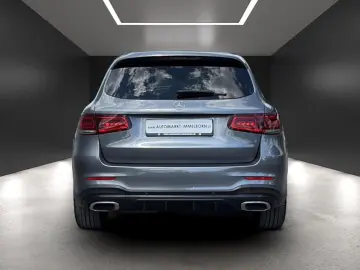 MERCEDES-BENZ GLC 300 d AMG 19 HUD Distro 360 Lufted…