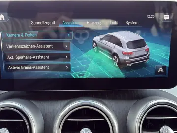 MERCEDES-BENZ GLC 300 d AMG 19 HUD Distro 360 Lufted…