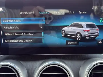 MERCEDES-BENZ GLC 300 d AMG 19 HUD Distro 360 Lufted…
