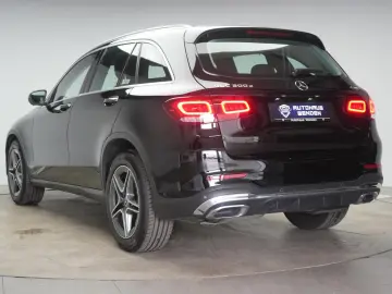 MERCEDES-BENZ GLC 300 d 4Matic 9G-Tronic AMG Leder D…
