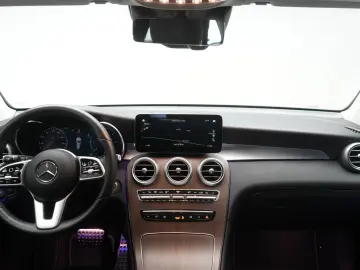 MERCEDES-BENZ GLC 300 d 4Matic 9G-Tronic AMG Leder D…