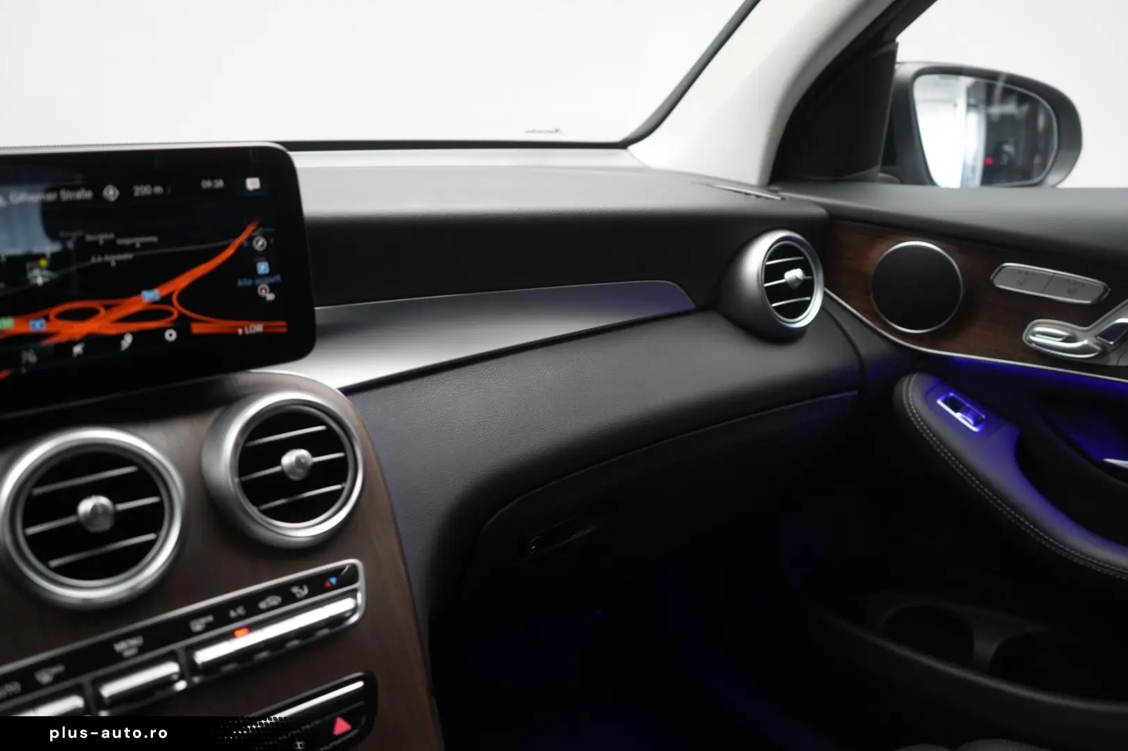 MERCEDES-BENZ GLC 300 d 4Matic 9G-Tronic AMG Leder D&hellip;