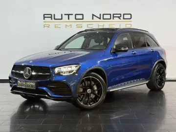 MERCEDES-BENZ GLC 300 AMG  4M Airmatic Pano HeadP 360  Leder