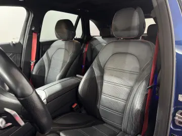 MERCEDES-BENZ GLC 300 AMG  4M Airmatic Pano HeadP 360  Leder