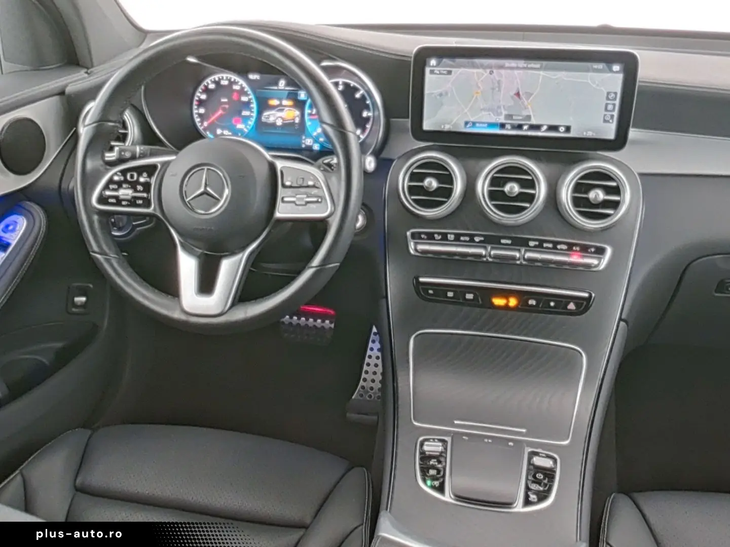 MERCEDES-BENZ GLC 220d Coupe AMG Line AHK Nav Matrix&hellip;