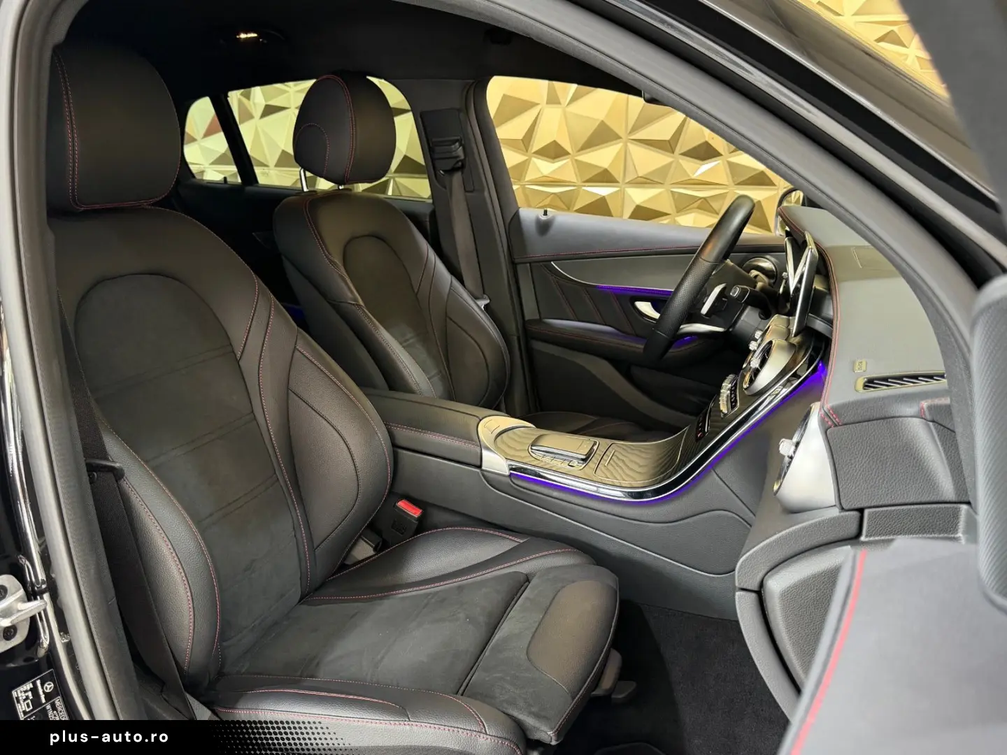 MERCEDES-BENZ GLC 200 Coupe 4Matic  AMG-LINE LED 1.HAND