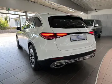 MERCEDES-BENZ GLC 220 d 4M Avantgarde 360  ACC Memor…